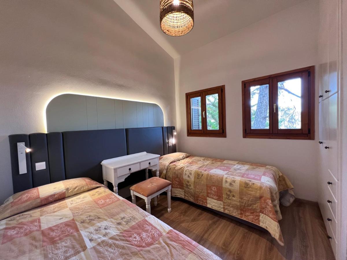 Poed Residences Platres Bagian luar foto