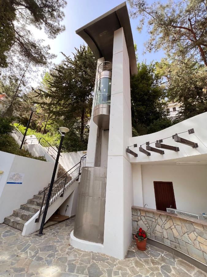 Poed Residences Platres Bagian luar foto